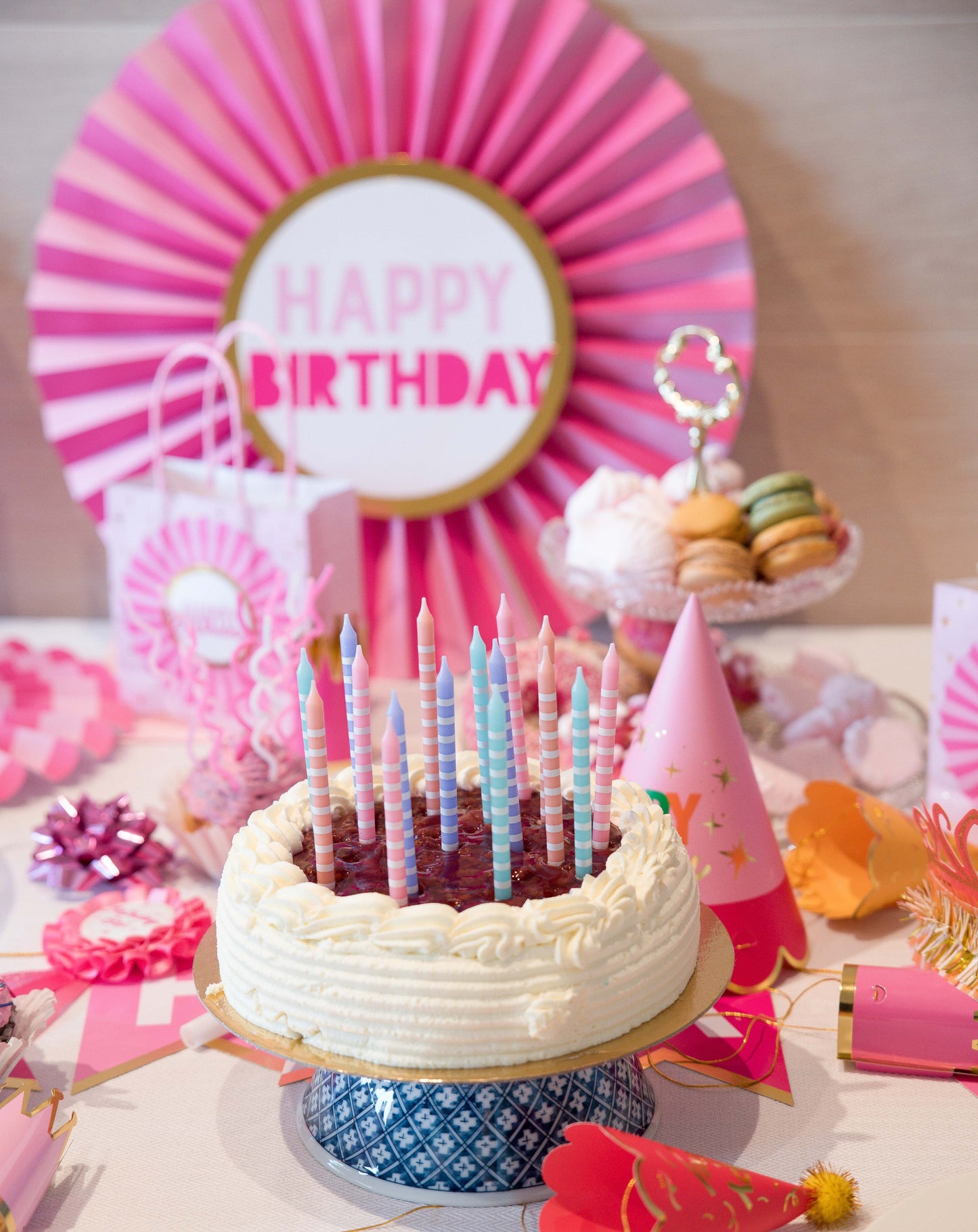 Paper Fan - HB Pink