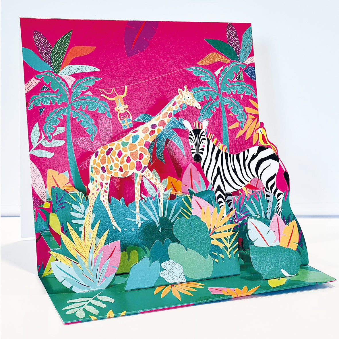 Giraffe Pop-up Grande 3D Card - Cardmore
