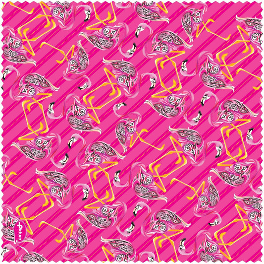 Pink Flamingo Smart Cloth from Pictura, a stylish and soft smart cloth with a flamingo design for versatile use.