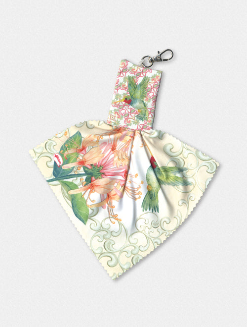 Pictura Hummingbird Sienna's Garden Smart Cloth displaying intricate botanical patterns on soft fabric.